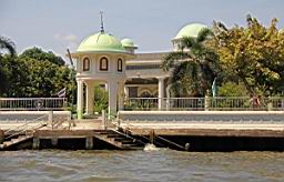 Chaopraya River Bangkok_3715.JPG